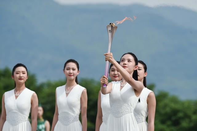 开云-“亚”运观察①：杭州亚运，“迟到”的拥抱